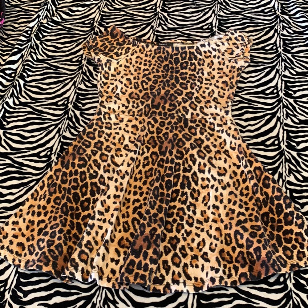NWOT F21 Leopard Skater Dress